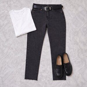 Old Navy OG Straight Ankle Jeans Womens 10 Raw Hem Black High Rise Stretch